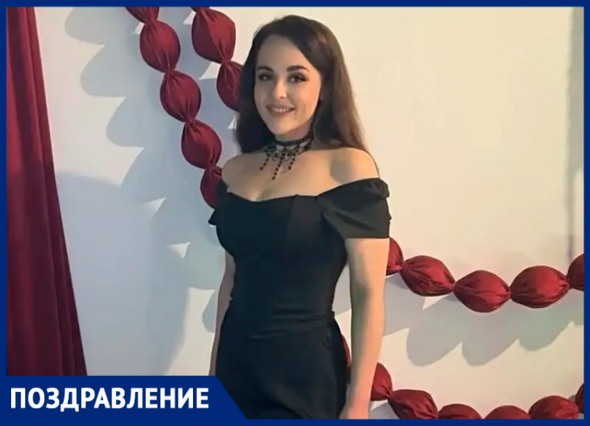 Она творит красоту и делает женщин счастливыми: визажист Елена Юкина отмечает День Рождения