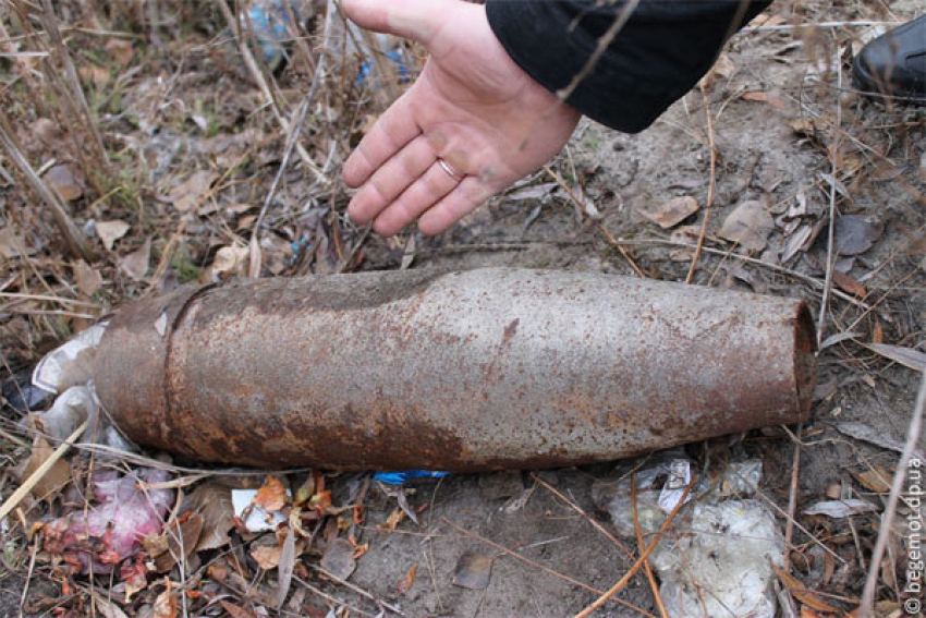 В Константиновском районе нашли снаряд времен Великой Отечественной