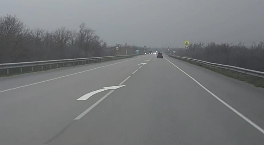 Дороги в окрестностях Волгодонска получили умную разметку со стрелками