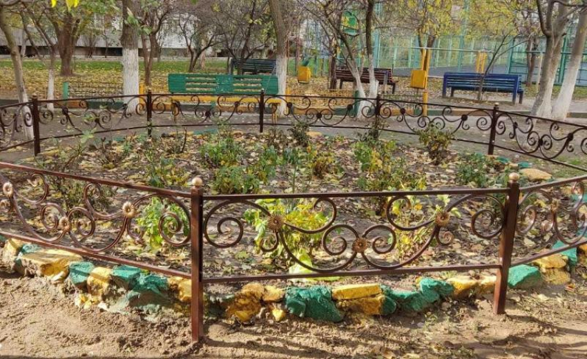 Волгодонское ТОС «Созвездие» благоустроило территорию на средства областного гранта