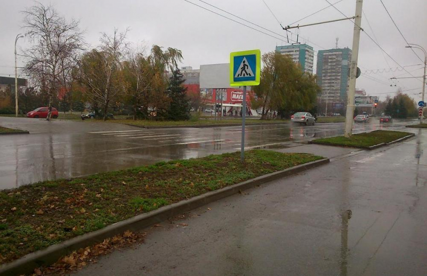 В Волгодонске водитель сбил мужчину на пешеходном переходе и скрылся с места ДТП