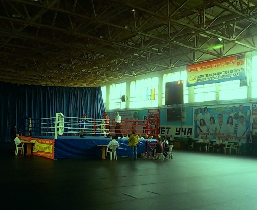Волгодонцы Соболев и Омаров стали победителями турнира по боксу памяти Улесова