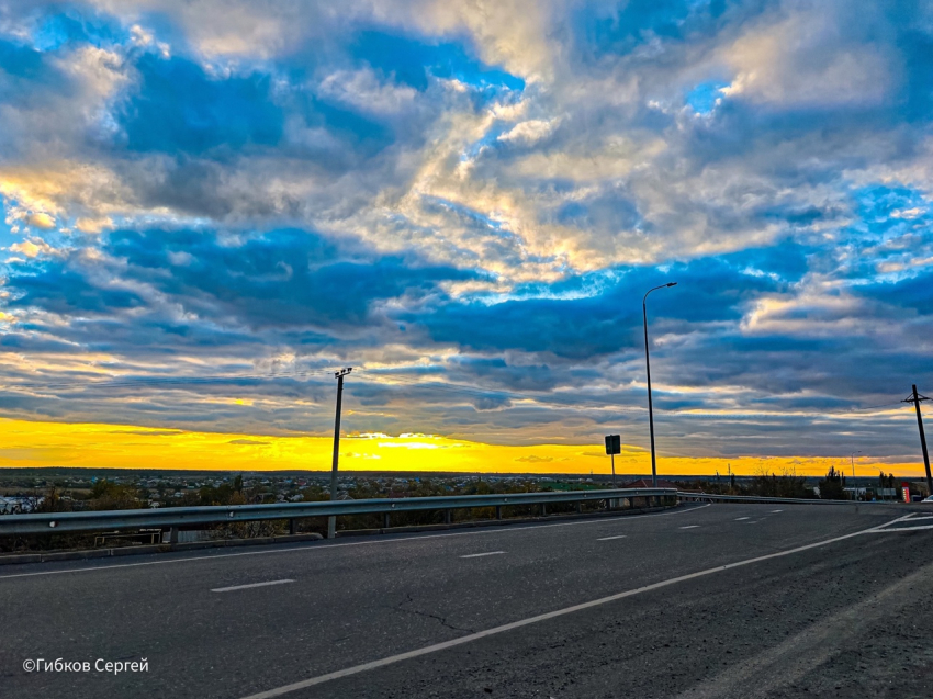 Ноябрьский понедельник в Волгодонске солнцем не порадует