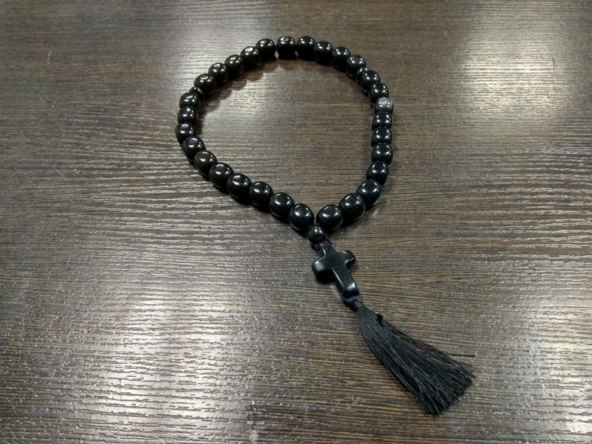 «Верните за вознаграждение»: волгодонец потерял православные четки