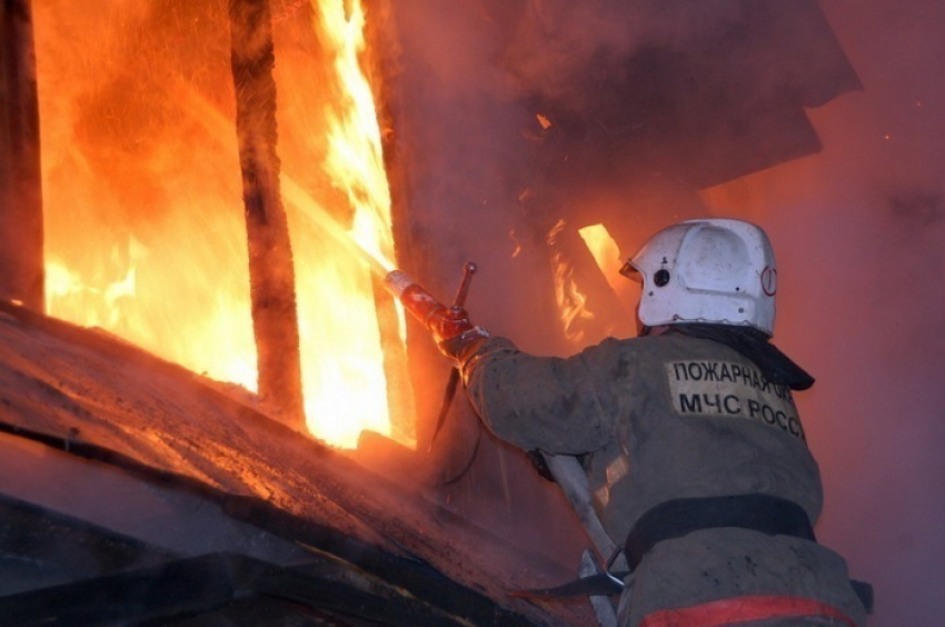 В Цимлянске загорелась квартира в пятиэтажке
