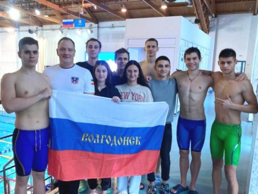 Волгодонцы отличились на чемпионате и в первенстве ЮФО и СКФО по плаванию 