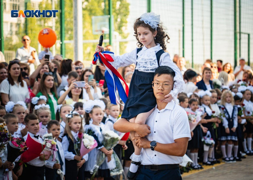 Первая за 30 лет: как прошло открытие гимназии «Юнона» в Волгодонске