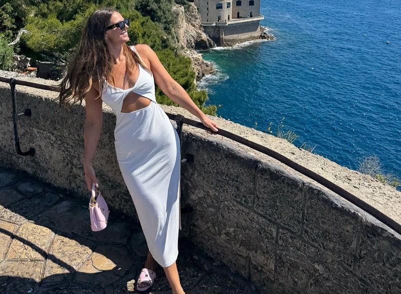 Internetda jinsiy aloqada bolgan keksa odamlar